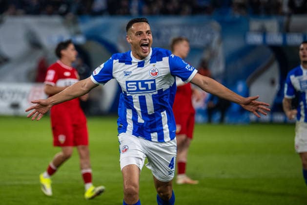 Rostock, Deutschland 16. September 2026: 3. Liga - 2026 2027 - Sp. 6 - FC Hansa Rostock gegen VfB Stuttgart II Im Bild: Kenan Fatkic (Hansa Rostock) jubelt nach seinem Tor zum 2:0 DFB DFL regulations prohibit any use of photographs as image sequences and or quasi-video Copyright: xFotostandx xVoelkerx