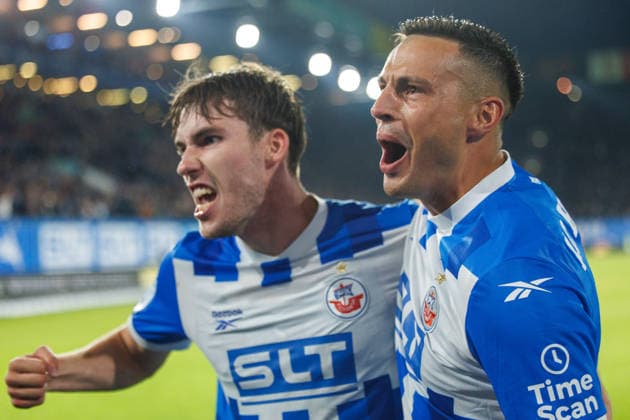 Torjubel 2:0 Torschütze Kenan Fatkic (Rostock) - nlinks Bernie Lennemann (Rostock) ; GER, FC Hansa Rostock vs. VfB Stuttgart II, Fußball, Männer, 3.Liga, 06.Spieltag, Spielzeit 2026 2027, 16.09.2026 Rostock Ostseestadion Mecklenburg - Vorpommern Deutschland