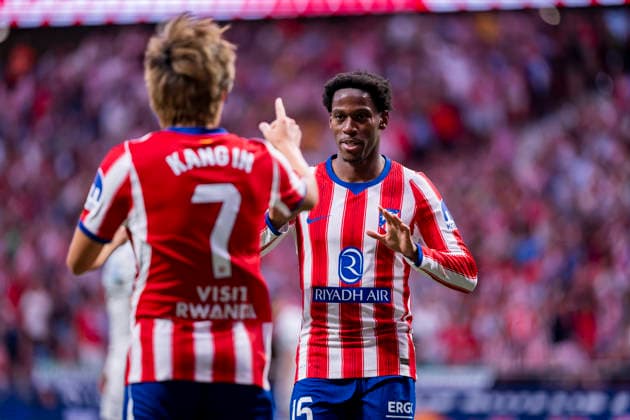 Atletico de Madrid v CA Osasuna - LaLiga EA Sports 2026 27 Kang-in Lee of Atletico de Madrid (L) celebrates his goal with Jonathan David of Atletico de Madrid (R) during the LaLiga EA Sports football match between Atletico de Madrid and CA Osasuna at Riyadh Air Metropolitano on September 16, 2026 in Madrid, Spain. Madrid Riyadh Air Metropolitano Madrid Spain Copyright: xAlbertoxGardinx AGardin_20260916_Foot_Liga_Atl_Mad_Osa_0384