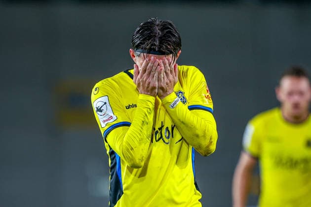 2026.09.16, xkwix, Fußball, 3.Liga, Preußen Muenster - 1. FC Saarbruecken, Preußenstadion, 6.Spieltag, Saison 2026 2027: Maurice Multhaup (1. FC Saarbruecken 11) haelt sich enttaeuscht Haende vor das Gesicht DFB regulations prohibit any use of photographs as image sequences and or quasi-video. Photo: xKamilxWilkowskixPressefotoKochx Nordrhein-Westfalen Deutschland
