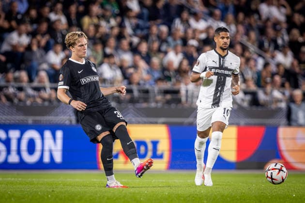 STURM GRAZ - RENNES Paul Friedrich Koller of Sturm and Ludovic Blas of Rennes during the matchday 1 of UEFA Europa league - league phase football match between SK Sturm Graz and Rennes at the Stadium Graz Liebenau. Graz, Austria, September 16, 2026. Photo by Branislav Racko Copyright: xx 080A2336