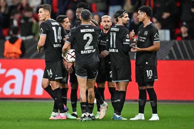 Aleix Garcia (Leverkusen 24) jubelt nach dem Tor zum 1:0 mit der Mannschaft 16.09.2026 ¢ Fussball ¢ Europa League ¢ Bayer 04 Leverkusen vs NK Celje, BayArena, Leverkusen, NRW Germany