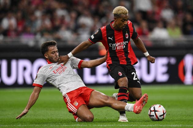 Ec Milano 16 09 2026 - Europa League Milan-Benfica foto Emanuele Comincini Image nella foto: Omari Hutchinson-Souffian El Karouani 
