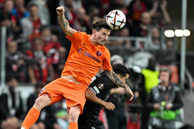 v. li. im Zweikampf Benjamin Verbic (Celje 7) Lucas Vazquez (Leverkusen 17) 16.09.2026 ¢ Fussball ¢ Europa League ¢ Bayer 04 Leverkusen vs NK Celje, BayArena, Leverkusen, NRW Germany