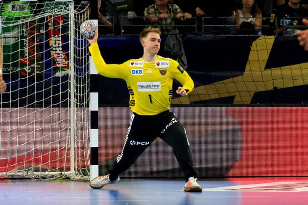 16.09.2026, GER Deutschland, Handball, EHF Champions League, 16.09.2026, Saison 2026 2027, Berlin, Fuechse Berlin vs Veszprem HC Lasse Ludwig ( Fuechse Berlin 1 ) nordphoto GmbH Engler Berlin Max-Schmeling-Halle Berlin Deutschland Copyright: xNordphotox xEnglerx