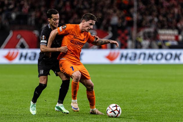 UEFA Europa League: Bayer 04 Leverkusen - NK Celje; 16.09.2026 Lucas Vazquez (Bayer 04 Leverkusen, 17), Benjamin Verbic (NK Celje, 7) UEFA Europa League 1. Spieltag: Bayer 04 Leverkusen - NK Celje; BayArena, Leverkusen; 16.09.2026 Copyright: xBEAUTIFULxSPORTS Buriakovx