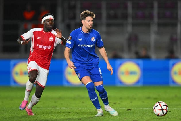 UEFA Europa League: Hapoel Beer-Sheva FC and GNK Dinamo Zagreb Mohammad Kanaan plays during the UEFA Europa League game between Hapoel Beer-Sheva FC and GNK Dinamo, Giulesti Stadium in Bucharest, Romania, 16 September 2026. Alex Nicodim Imago Images Copyright: xx