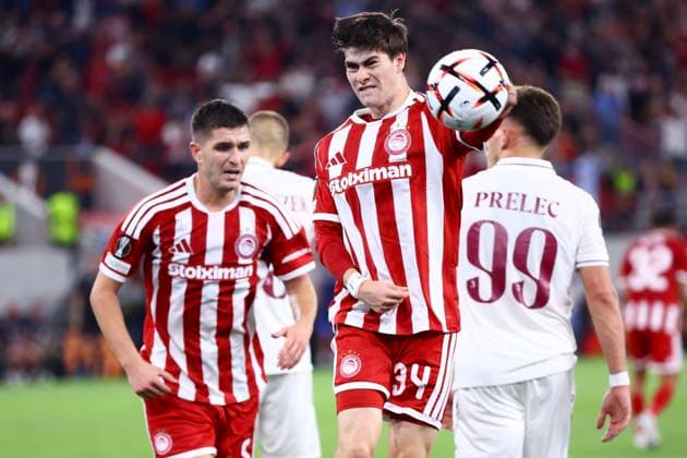 UEFA Europa League - Olympiacos FC vs Jagiellonia BiaÅ‚ystok - Armando Gonzalez of Olympiacos FC celebrates after scoring the equaliser 1-1 during the UEFA Europa League Phase matchday 1 soccer match between Olympiacos FC and Jagiellonia BiaÅ‚ystok at the Georgios Karaiskakis Stadium in Piraeus, Greece, 16 September 2026. IMAGO ONE INCH PRODUCTIONS PIRAEUS GREECE Copyright: xONExINCHxPRODUCTIONSx 7089043