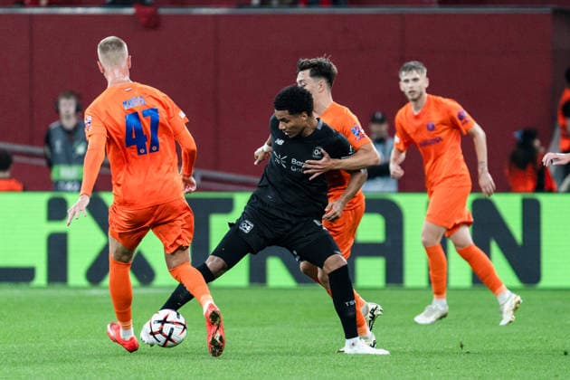UEFA Europa League 2026 2027, Bayer 04 Leverkusen vs. NK Celje, 1. Spieltag, Mittwoch, 16.09.2026 BayArena (Nordrhein-Westfalen, Deutschland) Malik Tillman Zweikampf Duell Copyright: xCelinaxLeiersx