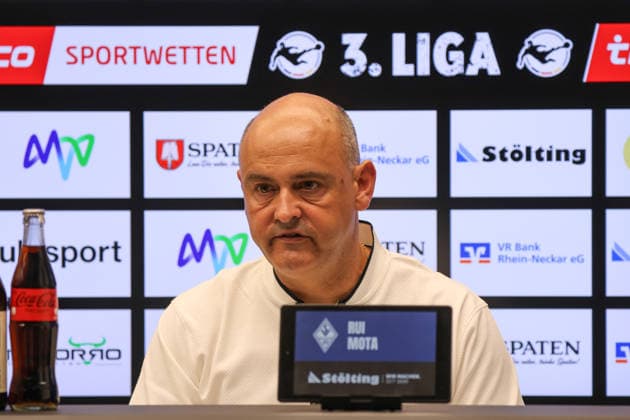 Rui Mota (Cheftrainer SV Waldhof Mannheim) bei der Pressekonferenz nach dem Spiel Fussball: 3. Liga, 6. Spieltag, SV Waldhof Mannheim vs. Rot-Weiss Essen am 16.09.2026 in Mannheim (Carl-Benz-Stadion), Deutschland Mannheim Carl-Benz-Stadion Deutschland Copyright: xFranzxReindelx