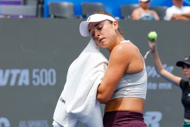 WTA, Tennis Damen GUADALAJARA OPEN 2026 WTA GUADALAJARA OPEN 2026 MAGDALENA FRECH VS CAROLINE DOLHIDE 16092026 GUADALAJARA, JALISCO. Action photo of Caroline Dolhide of the United States, during a match of the WTA Guadalajara Open 2026, held at the Centro Panamericano de Tenis of Guadalajara, Jalisco, Mexico. Foto de accion de Caroline Dolhide de Estados Unidos, durante juego del WTA Guadalajara Open 2026 celebrado en el Centro Panamericano de Tenis de Guadalajara, Jalisco, Mexico PHOTO BY IMAGENSHOP AGENCIA FOTOGRAFICA GUADALAJARA JALISCO MEXICO Copyright: xIMAGENSHOPxAGENCIAxFOTOGRAFICAx