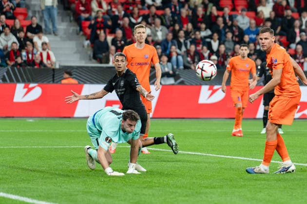 UEFA Europa League 2026 2027, Bayer 04 Leverkusen vs. NK Celje, 1. Spieltag, Mittwoch, 16.09.2026 BayArena (Nordrhein-Westfalen, Deutschland) Zan-Luk Leban Facundo Medina Copyright: xCelinaxLeiersx