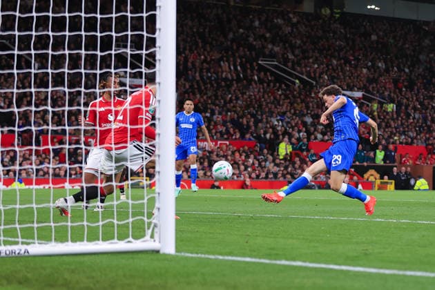 Football - Carabao Cup - 3rd Round - Manchester United, ManU v Tottenham Hotspur 16th September 2026 - Carabao Cup - 3rd Round - Manchester United v Brighton & Hove Albion - Maxim De Cuyper of Brighton & Hove Albion scores their 3rd goal - Photo: Simon Stacpoole Offside. Manchester UK Copyright: xSimonxStacpoolexOffside