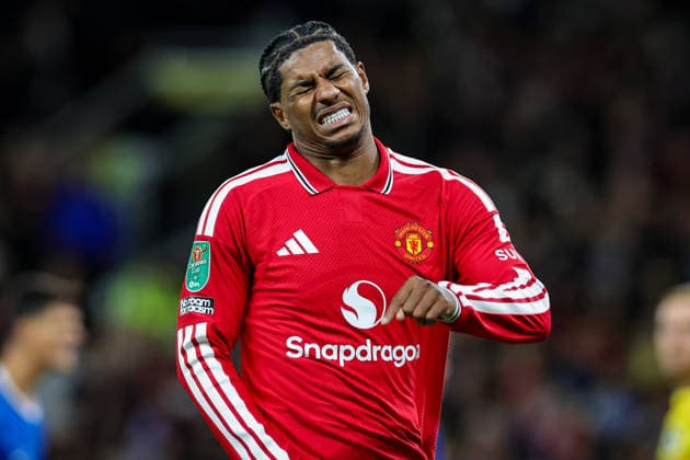 Carabao Cup round 3 Manchester United, ManU v Brighton & Hove Albion Marcus Rashford of Manchester United reacts after a missed chance on goal during the Carabao Cup round 3 match Manchester United vs Brighton & Hove Albion at Old Trafford, Manchester, United Kingdom on 16 September 2026 (Photo by Mark Cosgrove News Images) Manchester Old Trafford Greater Manchester United Kingdom Copyright: xMarkxCosgrove NewsxImagesx