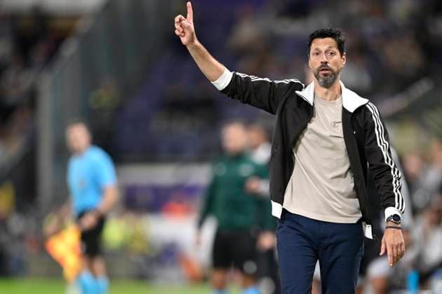 RSC Anderlecht v Olympique Lyon - UEFA Europa League ANDERLECHT, BELGIUM - SEPTEMBER 16 : Bruno Vitor head coach of RSC Anderlecht during the UEFA Europa League 2026 27 League Phase MD1 match between RSC Anderlecht and Olympique Lyon on September 16, 2026 in Anderlecht, Belgium, 16 09 2026 Anderlecht Belgium  Copyright: xNicoxVereeckenx