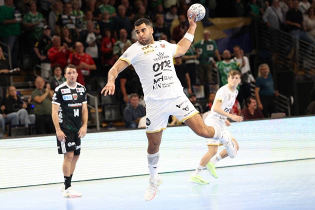 16.09.2026, xBHAx, Handball, EHF Champions League, Saison 2026 2027, CL, Füchse Berlin - One Veszprem HC, Max-Schmeling-Halle: Ali Ismail Mohamed Zeinelabedin Ali (One Veszprem HC 90) im Angriff Berlin Deutschkand