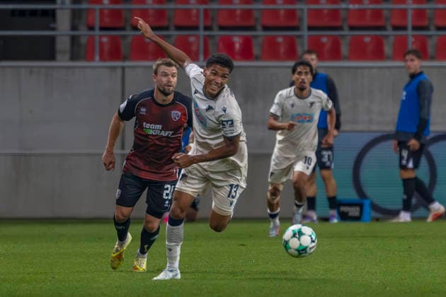 Ingolstadt, Deutschland 08. August 2026: 3. Liga - 2026 2027 - Sp. 6 - FC Ingolstadt 04 gegen TSG Hoffenheim II Im Bild: v. li. im Zweikampf Yannick Deichmann (FCI) und Tristan Spranger (TSG II) DFB DFL regulations prohibit any use of photographs as image sequences and or quasi-video Audi Sportpark Bayern Copyright: xFotostandx xSchäferx