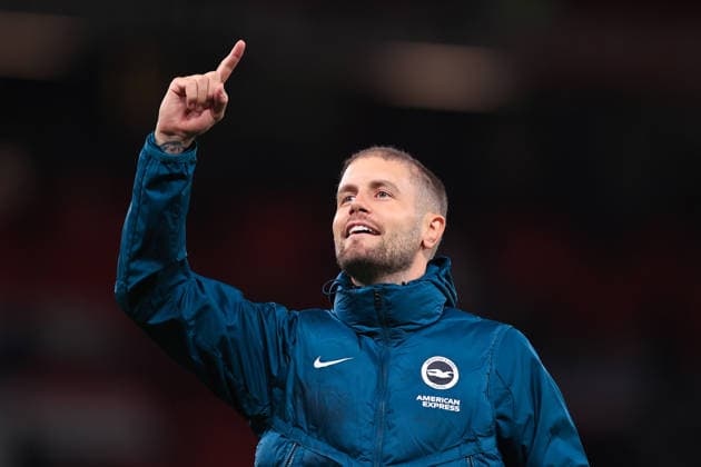 Football - Carabao Cup - 3rd Round - Manchester United, ManU v Tottenham Hotspur 16th September 2026 - Carabao Cup - 3rd Round - Manchester United v Brighton & Hove Albion - Brighton & Hove Albion manager Fabian Hurzeler celebrates victory - Photo: Simon Stacpoole Offside. Manchester UK Copyright: xSimonxStacpoolexOffside