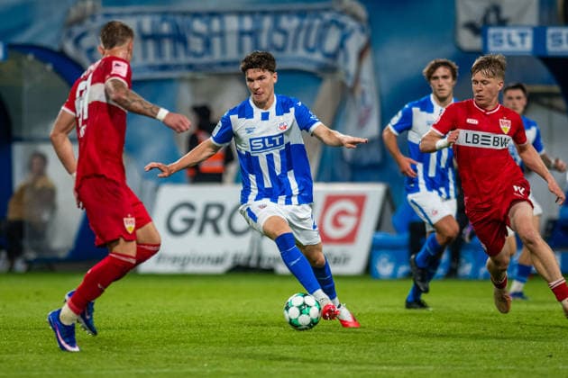 Rostock, Deutschland 16. September 2026: 3. Liga - 2026 2027 - Sp. 6 - FC Hansa Rostock gegen VfB Stuttgart II Im Bild: Peter Kiedl (Hansa Rostock) DFB DFL regulations prohibit any use of photographs as image sequences and or quasi-video Copyright: xFotostandx xVoelkerx