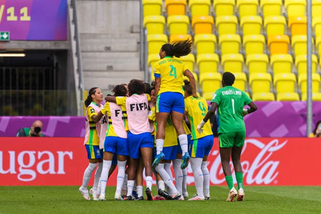Brazil v United States - FIFA U-20 Women s World Cup Katowice, Poland - September 16: Sofia Couto of Brazil (C) celebrates her goal with teammates during the FIFA U-20 Women s World Cup Round of 16 match between Brazil and United States at Arena Katowice on September 16, 2026 in Katowice, Poland Copyright: xLatinxSportxImagesx