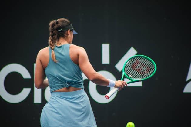 SP Open agita calendário do tênis em SP SaO PAULO, SP - 16.09.2026: SP OPEN AGITA CALENDaRIO DO TÃªNIS EM SP - The second edition of the SP Open, a WTA, Tennis Damen 250 tournament, brings together Brazilian and international tennis players between September 12 and 20, 2026, at Parque Villa-Lobos, in Sao Paulo (SP). In the photo, tennis player Jessica Bouzas Maneiro, from Spain, in a match against Dominika Salkova, from the Czech Republic, this Wednesday (16). (Photo: AngÃ lica Alves Fotoarena) x3017360x  AngÃ licaxAlves