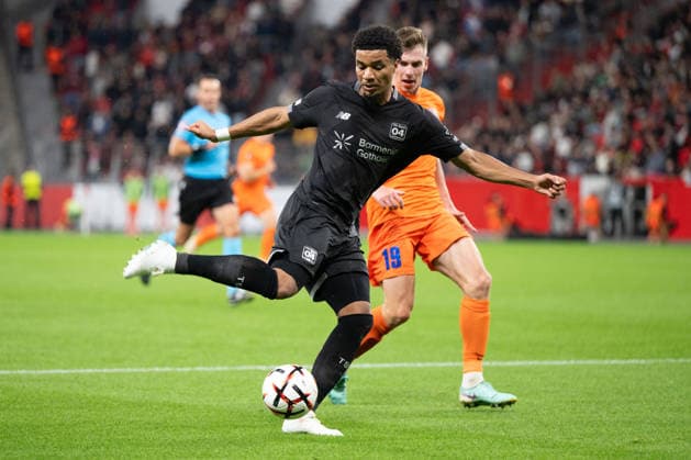 Torschuss Malik Tillman 10 (Bayer 04 Leverkusen), Bayer 04 Leverkusen vs. NK Celje, Fussball, UEFA Europa League, Gruppenphase, 2026 2027, 16.09.2026 Leverkusen Nordrhein-Westfalen Deutschland