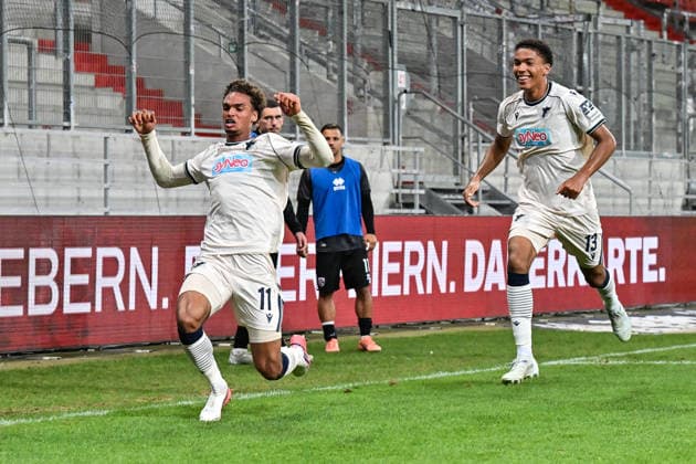 3. Liga; FC Ingolstadt - TSG 1899 Hoffenheim II; 16.09.2026 INGOLSTADT, GERMANY; 16. SEPTEMBER: Jubel der Gäste nach dem Treffer zum 1-2 durch Jykese FIELDS (TSG Hoffenheim II 11) Tor Torschuetze Freude Happy während dem Match der 3. Liga zwischen dem FC Ingolstadt und der zweiten Mannschaft der TSG Hoffenheim am 6. Spieltag im Audi Sportpark Copyright: xBEAUTIFULxSPORTS Goldbergx