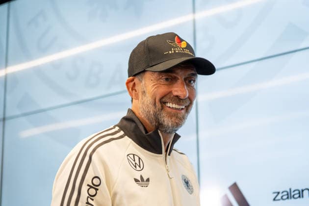 17.09.2026, GER, Nominierungs-Pressekonferenz UEFA Nations League 2026 2027 - mit Bundestrainer Jürgen Klopp Jürgen Klopp (Bundestrainer Chef-Trainer, Deutschland) lacht, hat gute Laune, grinst, Gestik, Mimik, Emotionen Frankfurt DFB-Campus Frankfurt Deutschland Copyright: xnordphotoxGmbHx xChristianxSchulzex