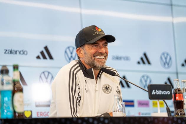 17.09.2026, GER, Nominierungs-Pressekonferenz UEFA Nations League 2026 2027 - mit Bundestrainer Jürgen Klopp Jürgen Klopp (Bundestrainer Chef-Trainer, Deutschland) lacht, hat gute Laune, grinst, Gestik, Mimik, Emotionen Frankfurt DFB-Campus Frankfurt Deutschland Copyright: xnordphotoxGmbHx xChristianxSchulzex