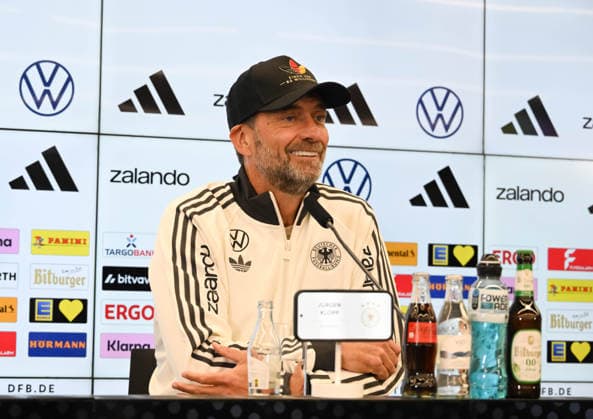 17.09.2026, xsltx, Fussball DFB-Medientermine, Pressekonferenz - Trainer Jürgen Klopp v.l. Jürgen Klopp (Bundestrainer Deutsche Nationalmannschaft)