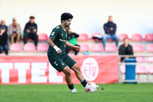 10 Darwin Soylu (SV Werder Bremen U23) Fußball I Herren I Regionalliga Nord I Saison 2026-2027 I 9. Spieltag I Eimsbütteler TV - SV Werder Bremen U23 I 16.09.2026 I Sportpark Hinschenfelde