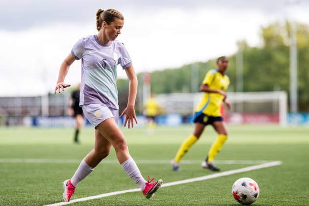 260917 Maria Berg Birkeland of Norway during the under 15 friendly match between Norway and Sweden on September 17, 2026 in Lorenskog. Photo: Marius Simensen BILDBYRAN COP 238 bbeng dam football fotball fotboll norge norway soccer sverige sweden treningskamp Copyright: MARIUSxSIMENSEN BB260917BB177