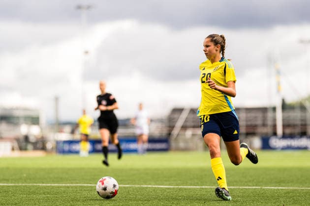 260917 Ellen Maiquez of Sweden during the under 15 friendly match between Norway and Sweden on September 17, 2026 in Lorenskog. Photo: Marius Simensen BILDBYRAN COP 238 bbeng dam football fotball fotboll norge norway soccer sverige sweden treningskamp Copyright: MARIUSxSIMENSEN BB260917BB180