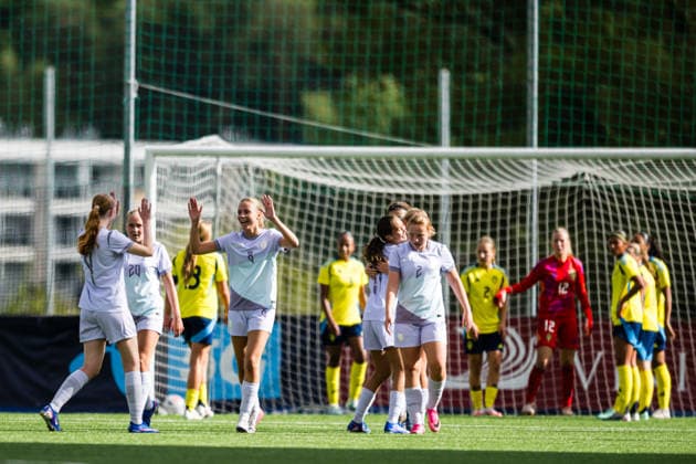 260917 Emilie Christine Haugan of Norway celebrates after scoring the 2-0 goal during the under 15 friendly match between Norway and Sweden on September 17, 2026 in Lorenskog. Photo: Marius Simensen BILDBYRAN COP 238 bbeng dam football fotball fotboll jubel norge norway soccer sverige sweden treningskamp Copyright: MARIUSxSIMENSEN BB260917BB183