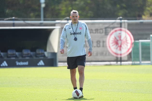 Co-Trainer Alex Meier (Eintracht Frankfurt) - 17.09.2026 Bundesliga, Saison 26 27: Eintracht Frankfurt Training