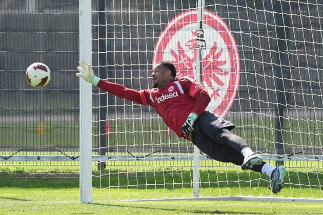 Torwart Noah Atubolu (Eintracht Frankfurt) - 17.09.2026 Bundesliga, Saison 26 27: Eintracht Frankfurt Training