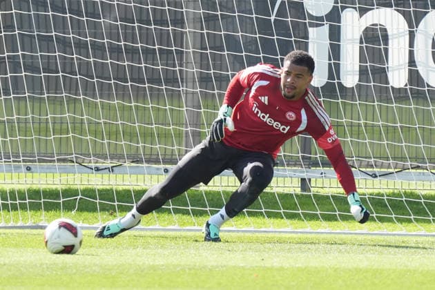 Torwart Noah Atubolu (Eintracht Frankfurt) - 17.09.2026 Bundesliga, Saison 26 27: Eintracht Frankfurt Training