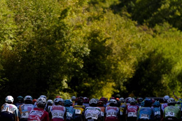 The pack rides during the Giro d™Abruzzo, stage 3 from Oricola - Piana del Cavaliere to San Benedetto dei Marsi (159 km) - Abruzzo, Italy - Thursday, September 17, 2026. - cycling.  Copyright: xFabioxFerrari LaPressex
