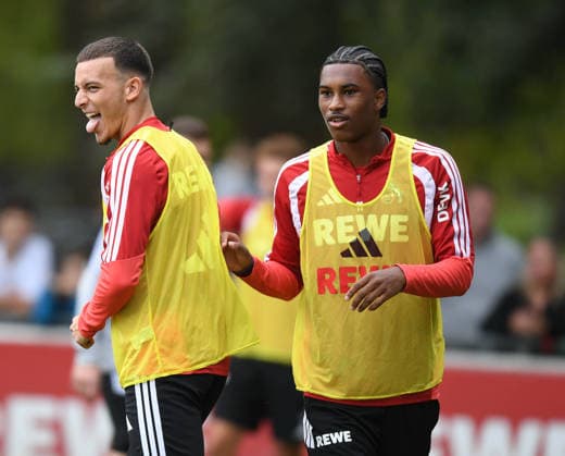 17.09.2026, xophax, Fussball 1.Bundesliga, 1.FC Koeln Training . Said El Mala ( 1.FC Köln ) und Reigan Heskey , rechts ( 1.FC Köln ) (DFL DFB REGULATIONS PROHIBIT ANY USE OF PHOTOGRAPHS as IMAGE SEQUENCES and or QUASI-VIDEO) Koeln