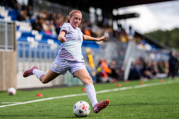 260917 Signe Brandsrud of Norway during the under 15 friendly match between Norway and Sweden on September 17, 2026 in Lorenskog. Photo: Marius Simensen BILDBYRAN COP 238 bbeng dam football fotball fotboll norge norway soccer sverige sweden treningskamp Copyright: MARIUSxSIMENSEN BB260917BB261