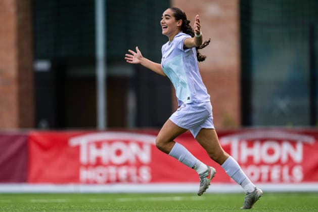 260917 Sara el Hammichi of Norway celebrates after scoring the 5-4 goal during the under 15 friendly match between Norway and Sweden on September 17, 2026 in Lorenskog. Photo: Marius Simensen BILDBYRAN COP 238 bbeng dam football fotball fotboll jubel norge norway soccer sverige sweden treningskamp Copyright: MARIUSxSIMENSEN BB260917BB271