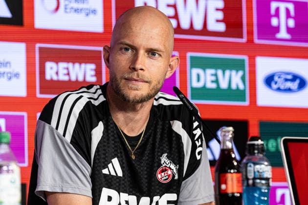 Pressekonferenz, 1.FC Köln; 17.09.2026 Rene Wagner (Cheftrainer, 1. FC Köln) während der Pressekonferenz vor dem Bundesligaspiel gegen SV Werder Bremen. Pressekonferenz, 1.FC Köln; Geißbockheim, Köln; 17.09.2026 Copyright: xBEAUTIFULxSPORTS Buriakovx