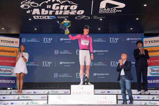 France s Dorian Godon of Netcompany Ineos cyclamen jersey during the Giro d™Abruzzo, stage 3 from Oricola - Piana del Cavaliere to San Benedetto dei Marsi (159 km) - Abruzzo, Italy - Thursday, September 17, 2026. - cycling. Copyright: xFabioxFerrari LaPressex