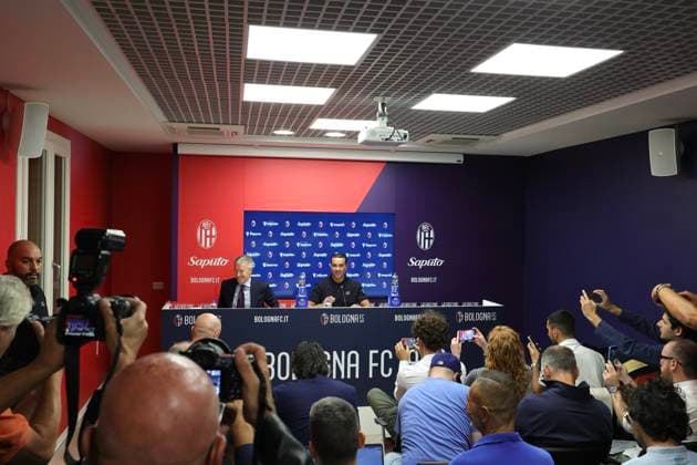 Presentazioni alla stampa del nuovo allenatore del Bologna fc Raffaele Palladino Bologna (Italia) 17 Settembre 2026 (Photo Guido Calamosca LaPresse) Raffaele Palladino is the new Bologna Football club Coach Sep 17, 2026 - Bologna - Italia (Guido Calamosca LaPresse )  Copyright: xGuidoxCalamosca LaPressex