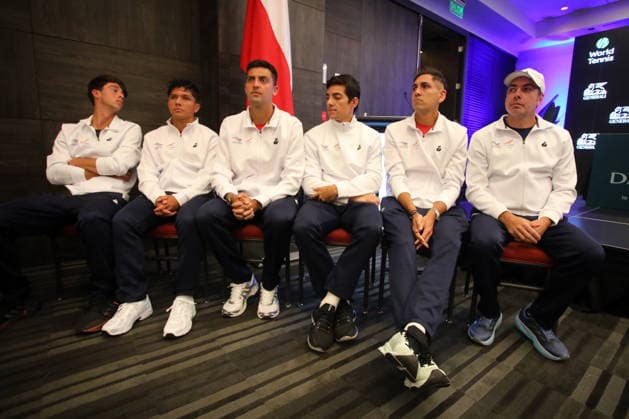 Tenis, Chile vs Espana. Sorteo para los partidos entre Chile contra Espana por Copa Davis. Santiago, Chile. 17 09 2026 Jonnathan Oyarzun Photosport Tennis, Chile vs Spain. Draw for the matches between Chile against Spain for the Davis Cup. Santiago, Chile. 17 09 2026 Jonnathan Oyarzun Photosport Sorteo Copa Davis 2026 Chile vs Espana 