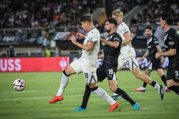 UEFA Europa League - OFI Crete FC vs TSG 1899 Hoffenheim - Kenan Kodro of OFI Crete FC in action against Adam HloÅ¾ek of TSG 1899 Hoffenheim during the UEFA Europa League Phase matchday 1 soccer match between OFI Crete FC and TSG 1899 Hoffenheim at the Georgios Pankritio Stadium, in Heraklion, Greece, 17 September 2026. IMAGO ONE INCH PRODUCTIONS PIRAEUS GREECE Copyright: xONExINCHxPRODUCTIONSx 7090067
