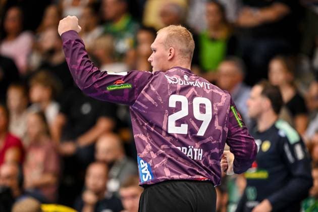 Goeppingen, Deutschland, 17.09.26: Torwart David Spaeth (Rhein-Neckar Loewen) gestikuliert, gestik waehrend des Opel Handball Bundesliga Spiels zwischen FRISCH AUF! Goeppingen vs Rhein-Neckar Loewen in der EWS Arena am 17. September 2026 in Goeppingen, Deutschland. (Foto von Harry Langer DeFodi Images) Goeppingen, Germany, 17.09.26: Torwart David Spaeth (Rhein-Neckar Loewen) gestures during the Opel Handball Bundesliga match between FRISCH AUF! Goeppingen vs Rhein-Neckar Loewen at EWS Arena on September 17, 2026 in Goeppingen, Germany. (Photo by Harry Langer DeFodi Images) (Photo by Harry Langer DeFodi Images) -