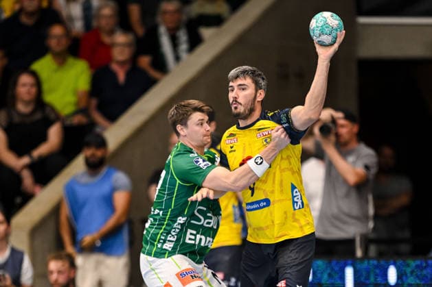 Goeppingen, Deutschland, 17.09.26: Oskar Sunnefeldt (FRISCH AUF! Goeppingen) und Jacob Arenth Lassen (Rhein-Neckar Loewen) im Zweikampf waehrend des Opel Handball Bundesliga Spiels zwischen FRISCH AUF! Goeppingen vs Rhein-Neckar Loewen in der EWS Arena am 17. September 2026 in Goeppingen, Deutschland. (Foto von Harry Langer DeFodi Images) Goeppingen, Germany, 17.09.26: Oskar Sunnefeldt (FRISCH AUF! Goeppingen) und Jacob Arenth Lassen (Rhein-Neckar Loewen) battle for the ball during the Opel Handball Bundesliga match between FRISCH AUF! Goeppingen vs Rhein-Neckar Loewen at EWS Arena on September 17, 2026 in Goeppingen, Germany. (Photo by Harry Langer DeFodi Images) (Photo by Harry Langer DeFodi Images) -