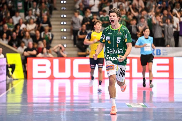 Goeppingen, Deutschland, 17.09.26: Rutger Ten Velde (FRISCH AUF! Goeppingen) gestikuliert, gestik, jubelt waehrend des Opel Handball Bundesliga Spiels zwischen FRISCH AUF! Goeppingen vs Rhein-Neckar Loewen in der EWS Arena am 17. September 2026 in Goeppingen, Deutschland. (Foto von Harry Langer DeFodi Images) Goeppingen, Germany, 17.09.26: Rutger Ten Velde (FRISCH AUF! Goeppingen) gestures during the Opel Handball Bundesliga match between FRISCH AUF! Goeppingen vs Rhein-Neckar Loewen at EWS Arena on September 17, 2026 in Goeppingen, Germany. (Photo by Harry Langer DeFodi Images) (Photo by Harry Langer DeFodi Images) -