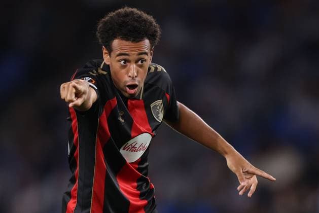 Tyler Adams of Bournemouth shows a look of frustration. Real Sociedad v AFC Bournemouth, UEFA Europa League, Football, Reale Arena, San Sebastian, Spain - 17 Sep 2026San Sebastian Reale Arena Australia  Copyright: xRaddadxJebarah Shutterstockx 17155987u